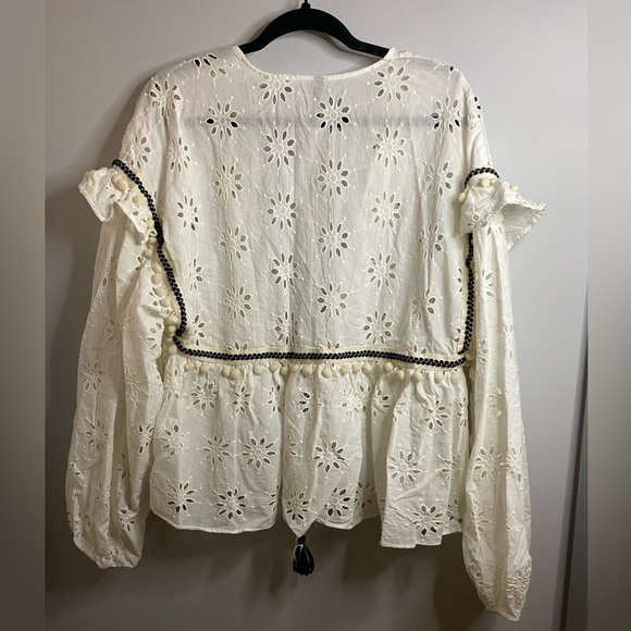 Zara White Eyelet Kimono shrug Top - Boho or Hippie style - small - Picture 5 of 12